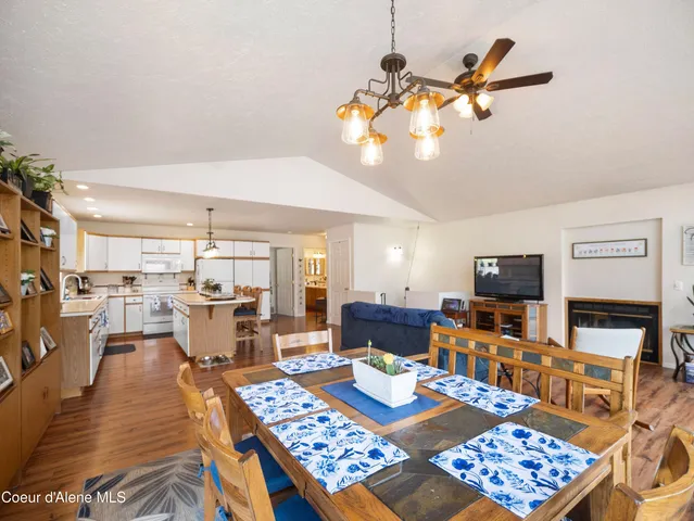 $460,000 | 26370 South Hinds Drive, St. Maries, ID 83861