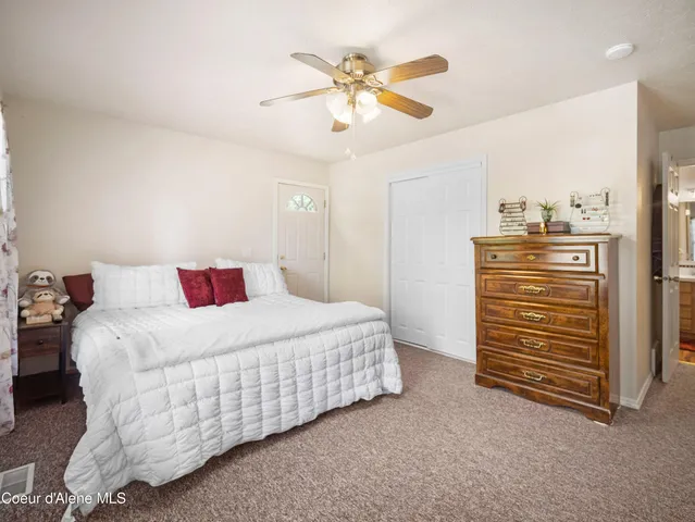 $460,000 | 26370 South Hinds Drive, St. Maries, ID 83861