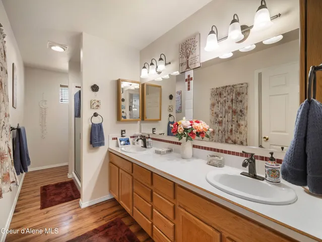 $460,000 | 26370 South Hinds Drive, St. Maries, ID 83861