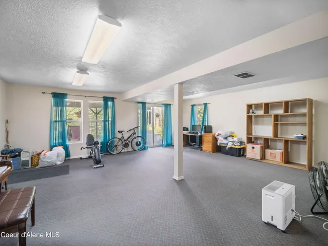 $460,000 | 26370 South Hinds Drive, St. Maries, ID 83861