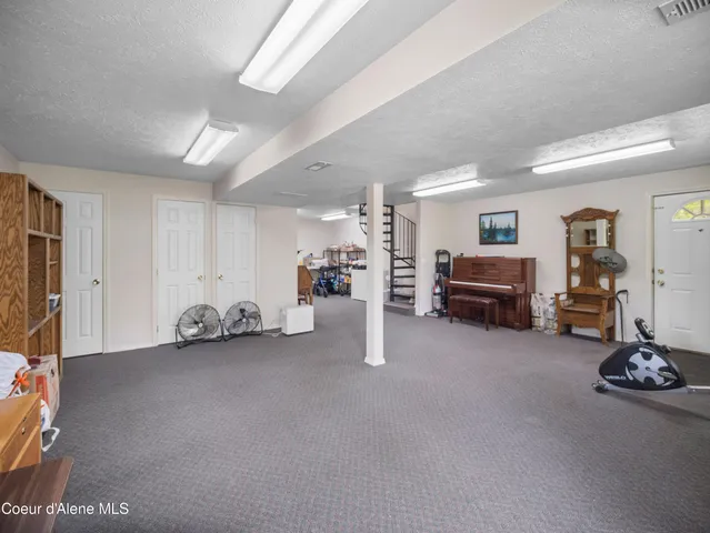 $460,000 | 26370 South Hinds Drive, St. Maries, ID 83861