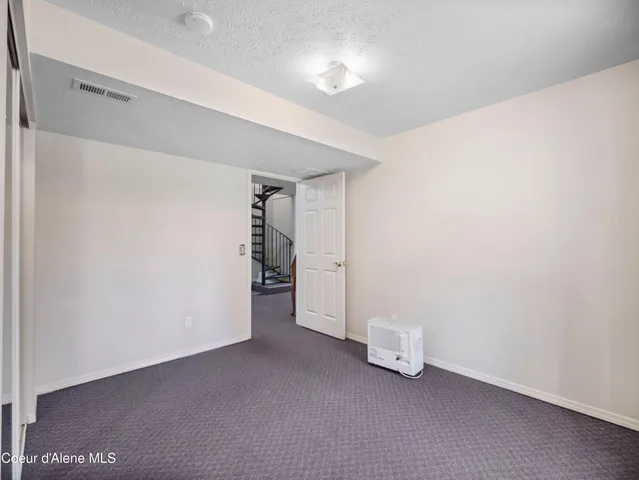 $460,000 | 26370 South Hinds Drive, St. Maries, ID 83861