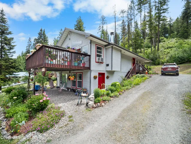 $460,000 | 26370 South Hinds Drive, St. Maries, ID 83861