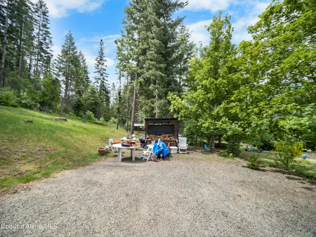 $460,000 | 26370 South Hinds Drive, St. Maries, ID 83861