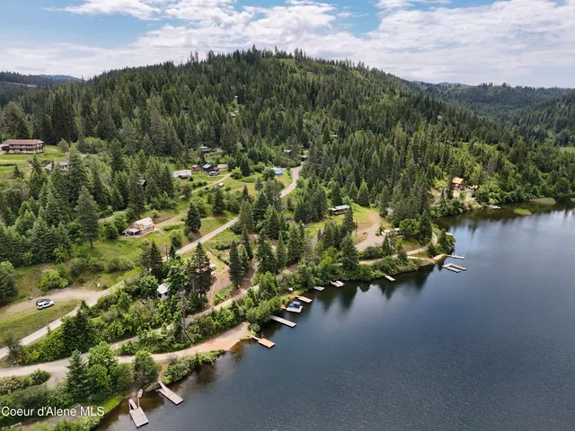 $460,000 | 26370 South Hinds Drive, St. Maries, ID 83861