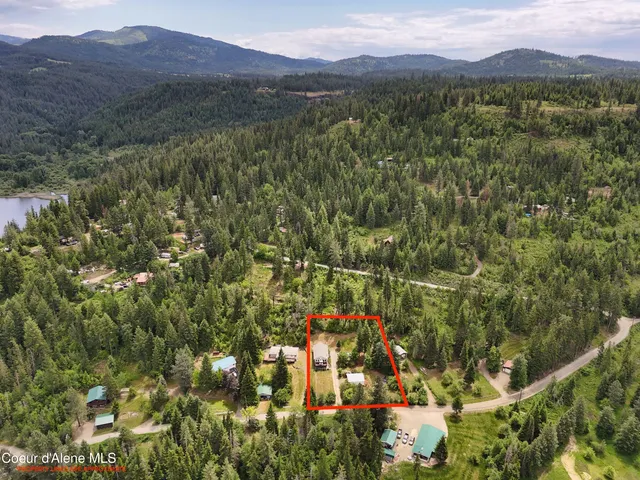 $460,000 | 26370 South Hinds Drive, St. Maries, ID 83861