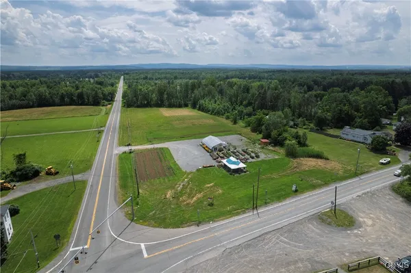 $750,000 | 7550 Collamer Road, Manlius, NY 13057