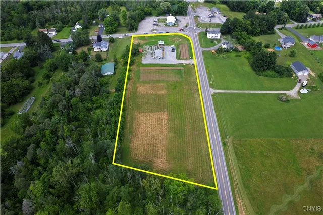 $750,000 | 7550 Collamer Road, Manlius, NY 13057