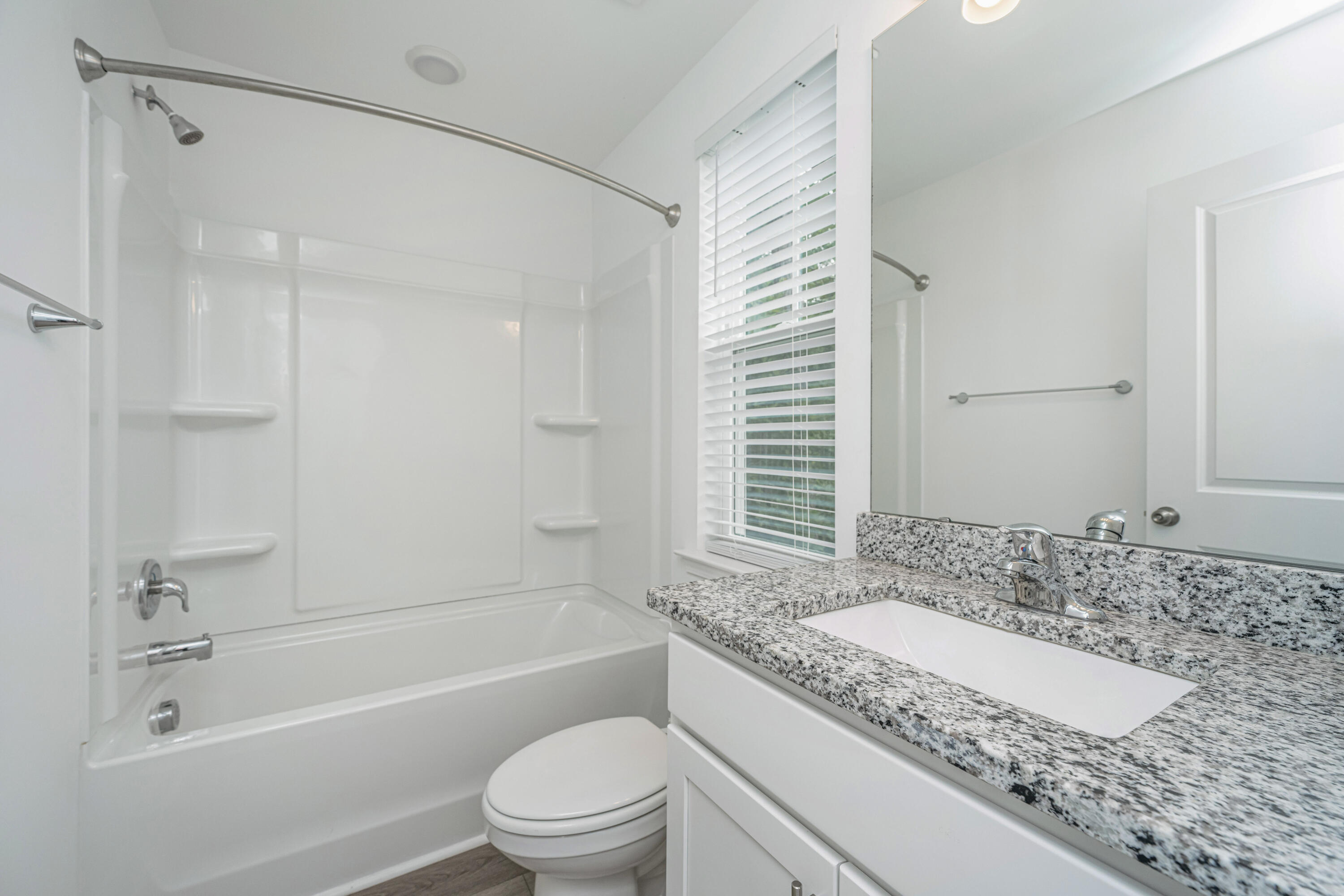 1525 Foster Creek Road Hanahan, SC 29410 - Photo 30 of 40 1525FosterCreekRd025