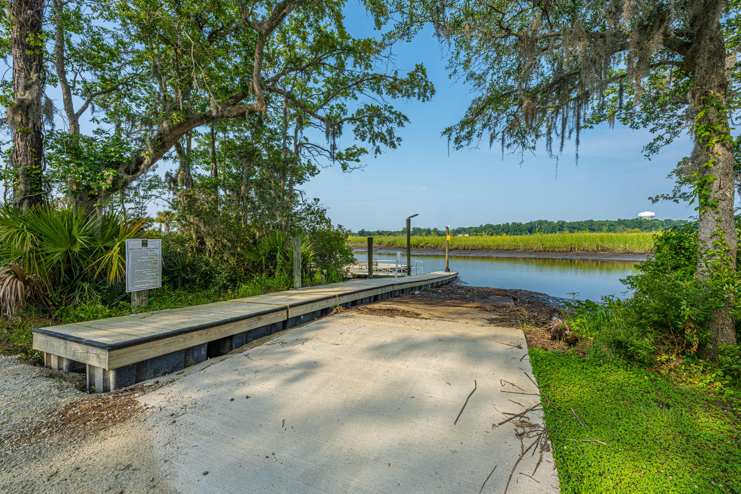 1525 Foster Creek Road Hanahan, SC 29410 - Photo 37 of 40 ChannelAtBowen21