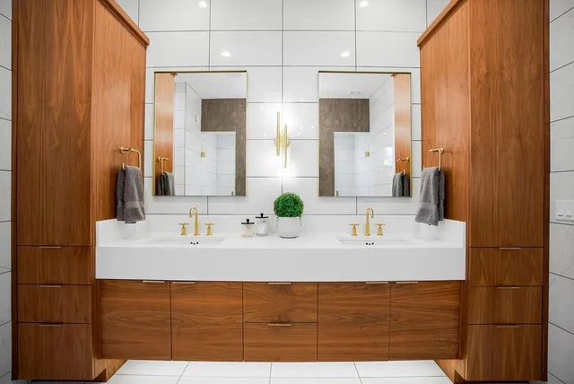 $1,685,000 | 23733 West 118th Terrace, Olathe, KS 66061