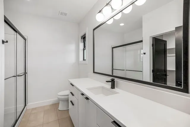 $1,685,000 | 23733 West 118th Terrace, Olathe, KS 66061