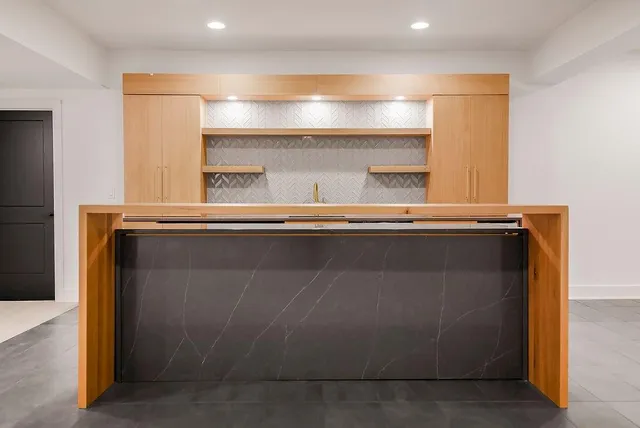 $1,685,000 | 23733 West 118th Terrace, Olathe, KS 66061