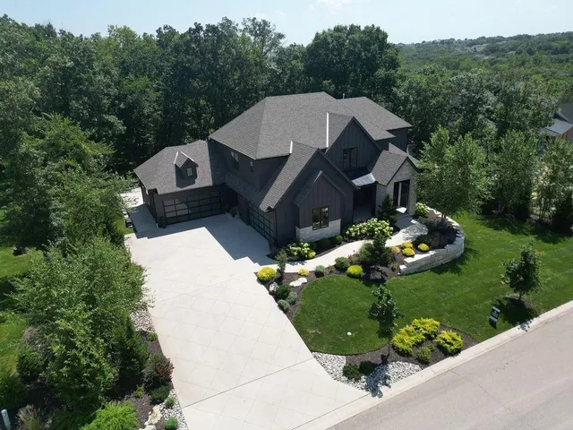 $1,685,000 | 23733 West 118th Terrace, Olathe, KS 66061