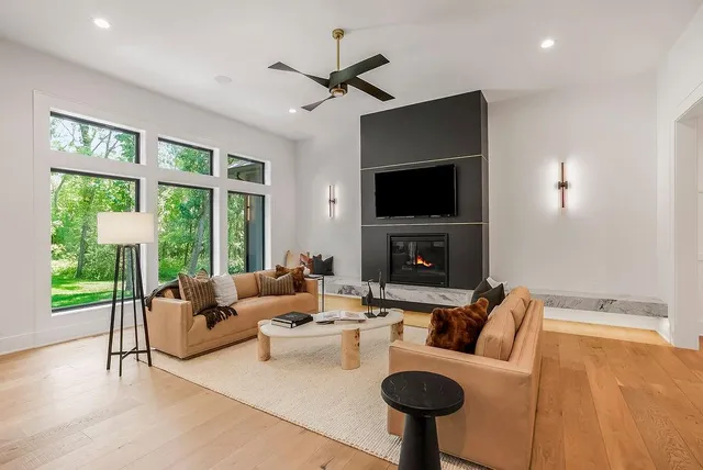 $1,685,000 | 23733 West 118th Terrace, Olathe, KS 66061