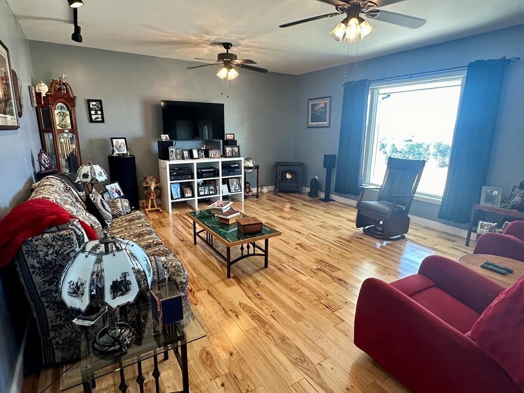 1005 Dry Road Speedwell, VA 24374 - Photo 28 of 72 Gallery Image 28