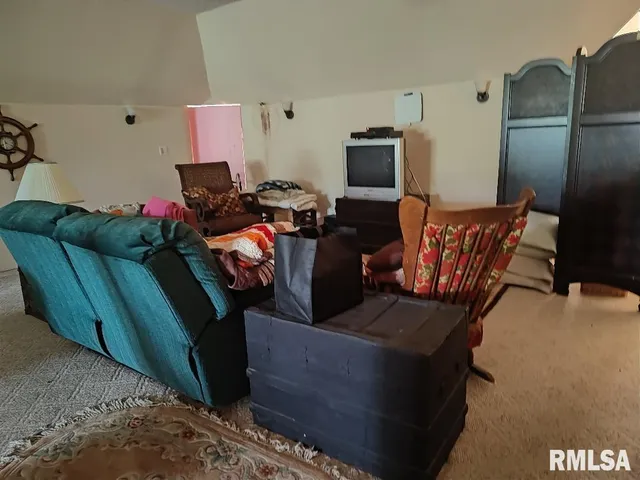 $400,000 | 319 High Street, Mound City, IL 62963