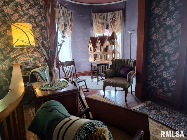 $400,000 | 319 High Street, Mound City, IL 62963