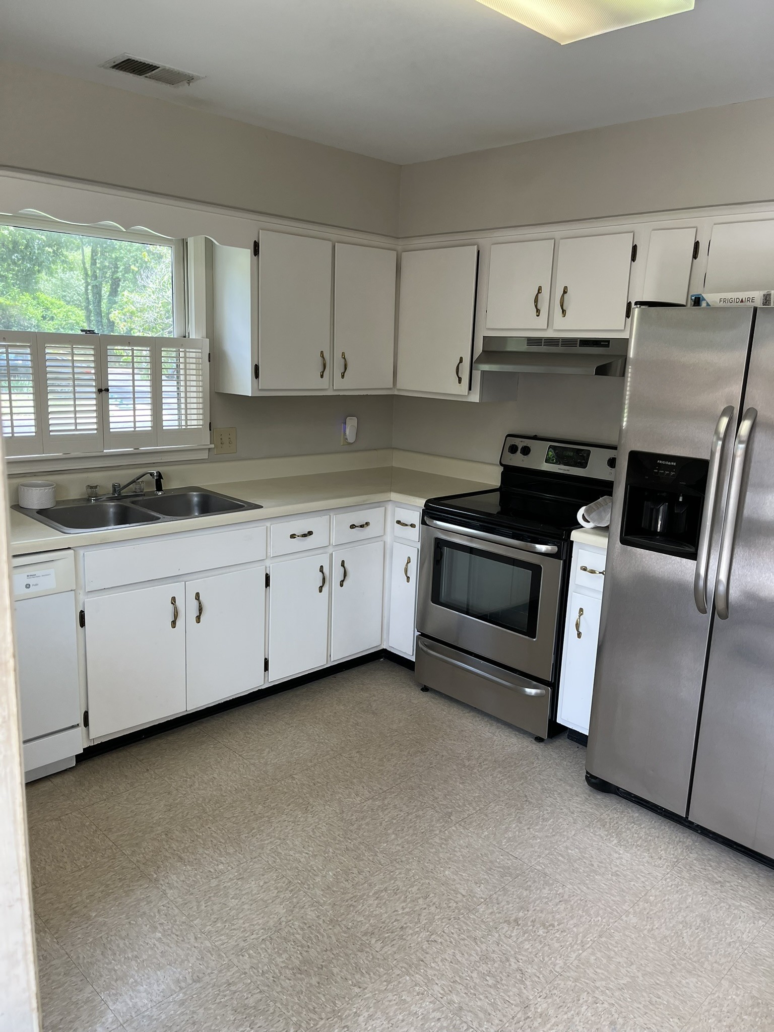 769 Kent Road Nashville, TN 37214 - Photo 7 of 18