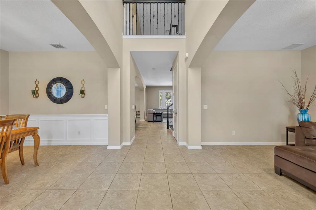 14001 Rugby Street Oakland, FL 34787 - Photo 3 of 43