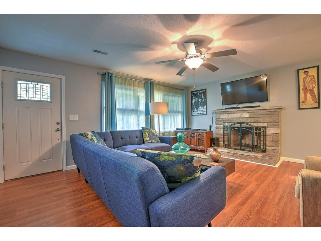222 Chadwell Road Kingsport, TN 37660 - Photo 3 of 20 Photo 3