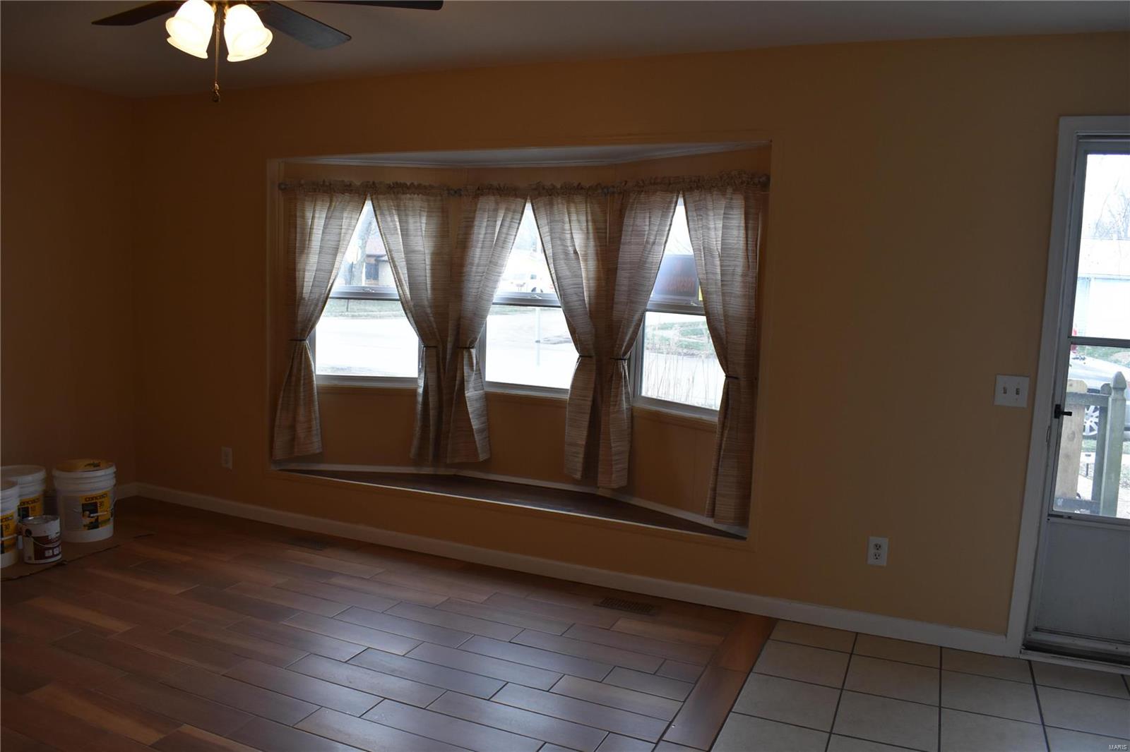 2524 Reveres Route Granite City, IL 62040 - Photo 11 of 34