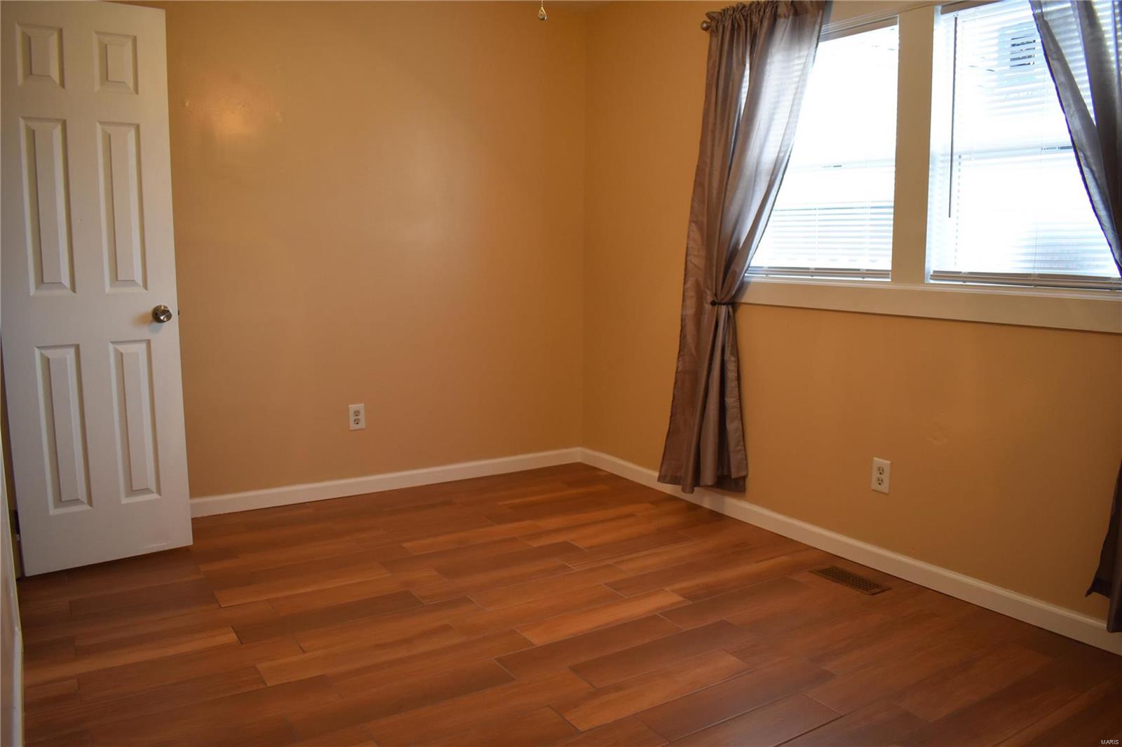 2524 Reveres Route Granite City, IL 62040 - Photo 29 of 34