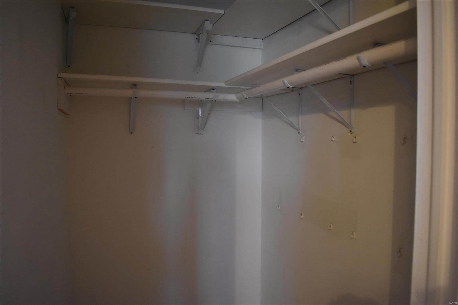 2524 Reveres Route Granite City, IL 62040 - Photo 30 of 34