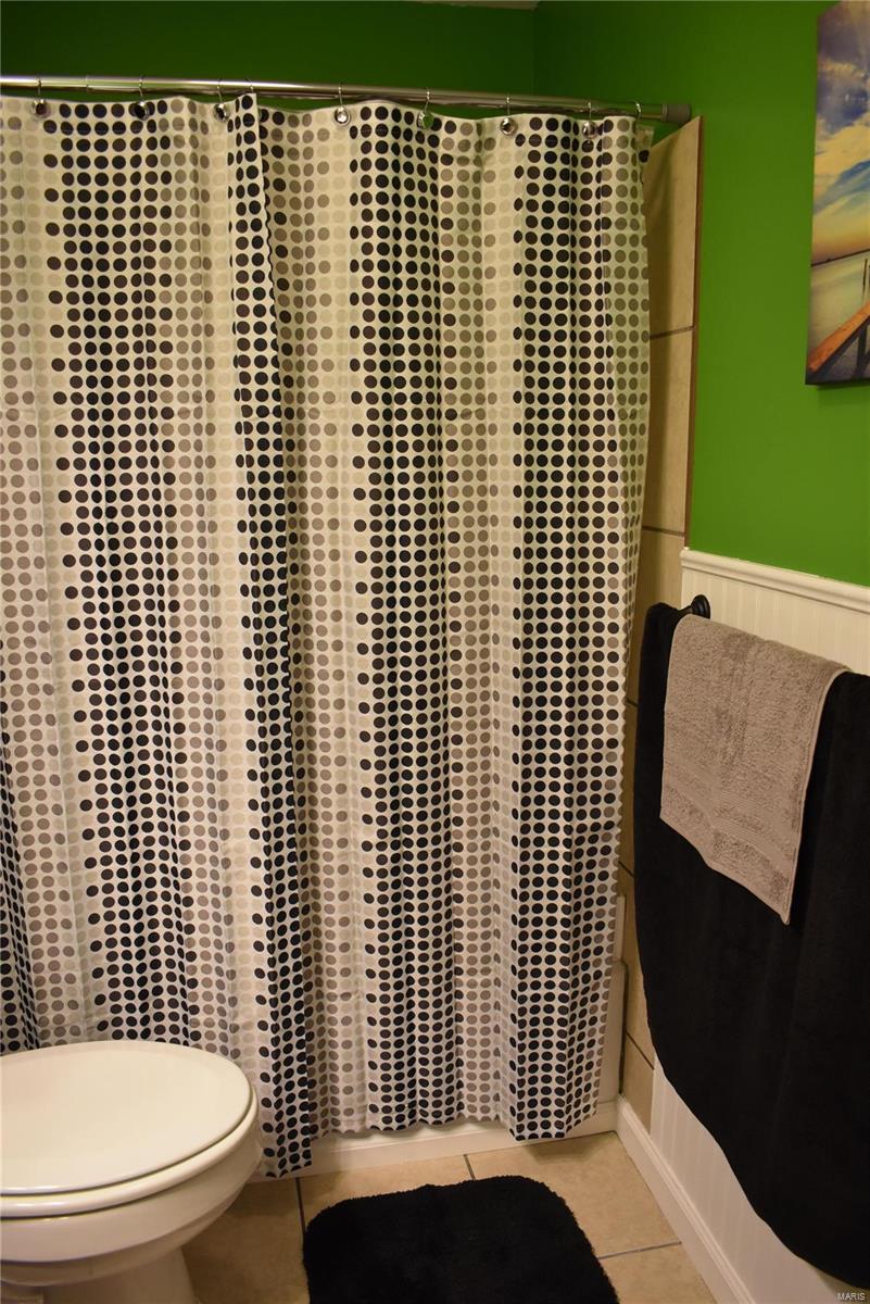 2524 Reveres Route Granite City, IL 62040 - Photo 33 of 34