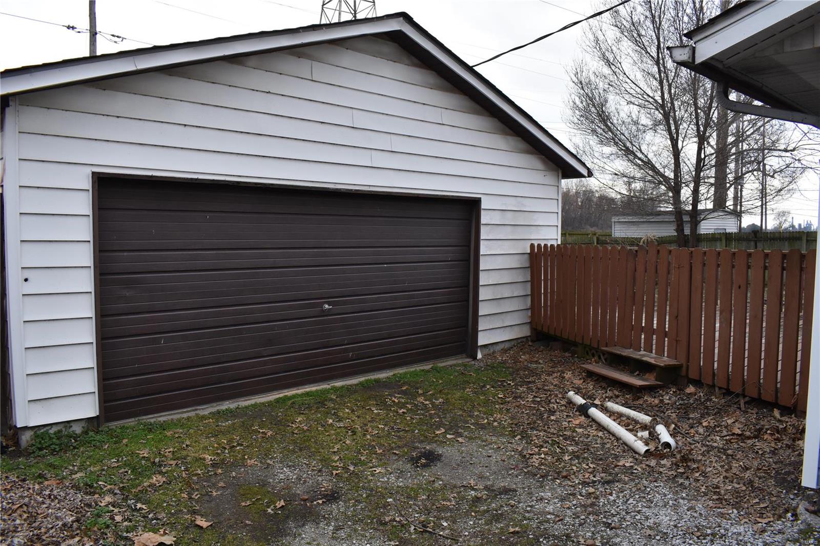 2524 Reveres Route Granite City, IL 62040 - Photo 5 of 34