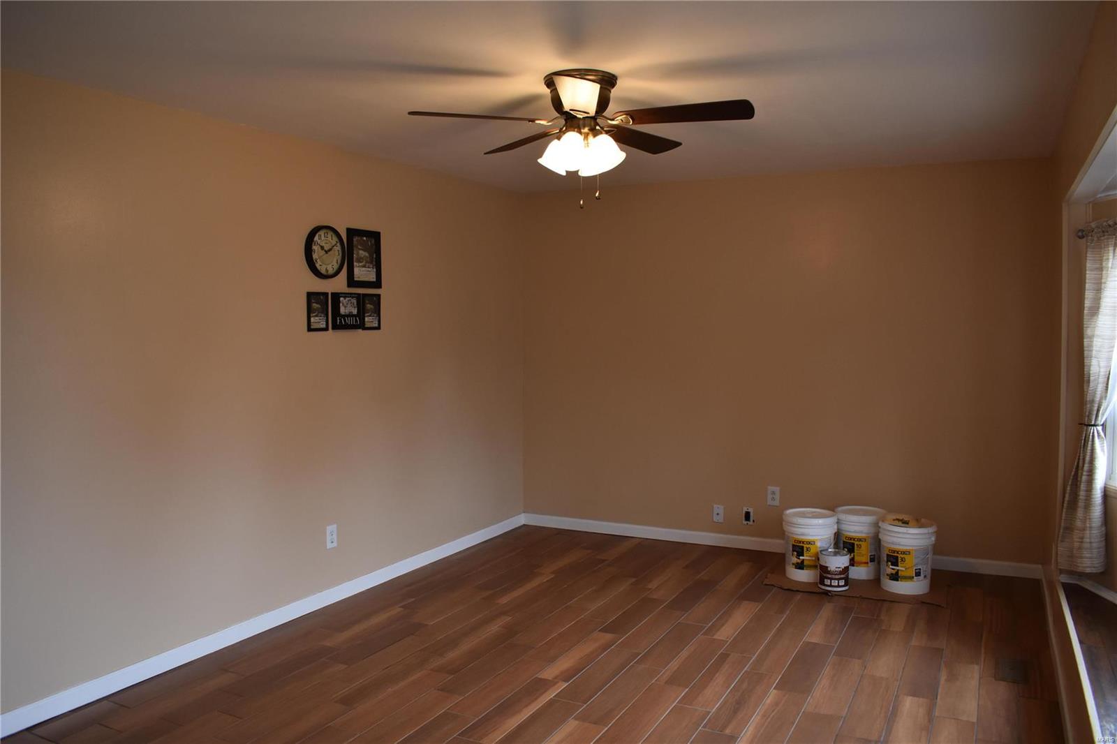 2524 Reveres Route Granite City, IL 62040 - Photo 9 of 34