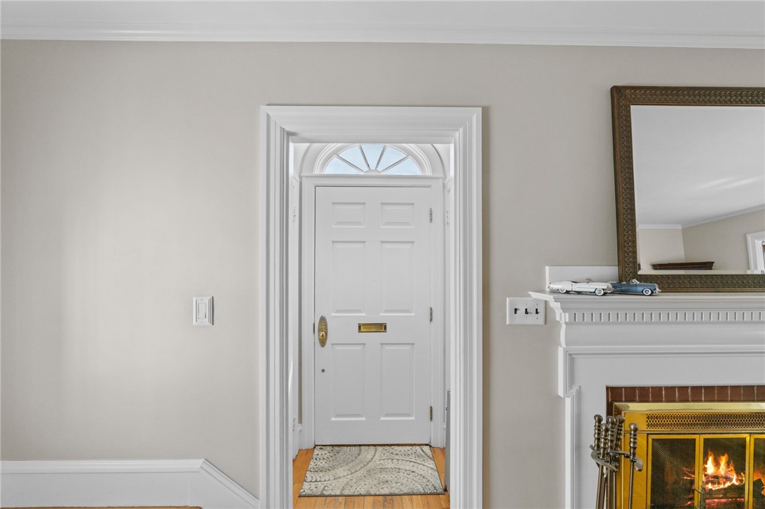 31 Hemalin Road Cranston, RI 02910 - Photo 3 of 45 Front Entry