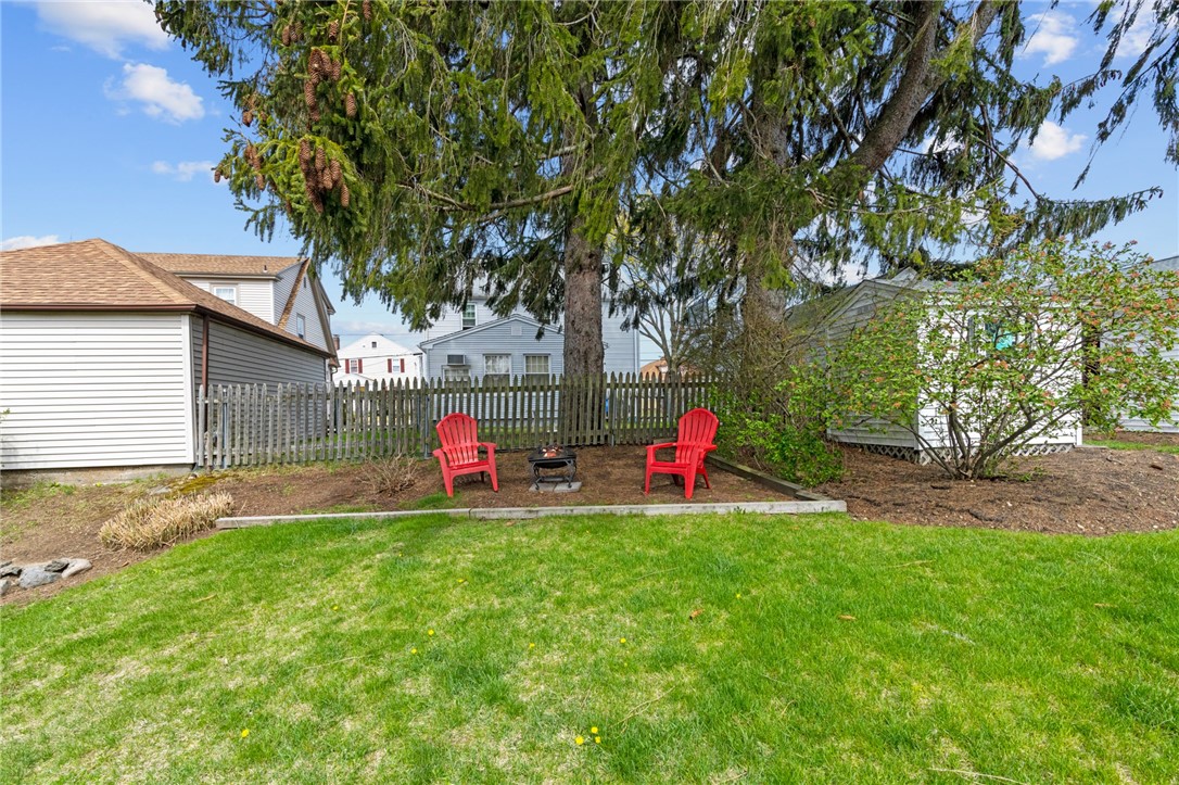 31 Hemalin Road Cranston, RI 02910 - Photo 42 of 45