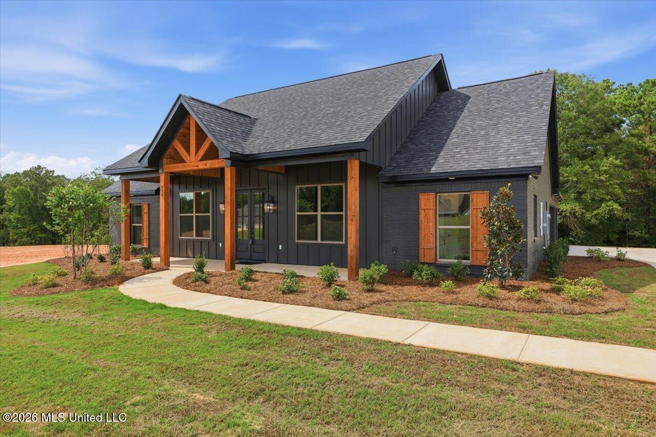 934 Mullican Road Florence, MS 39073 - Photo 2 of 68 02-934 Mullican Rd _ Hometoursms.com