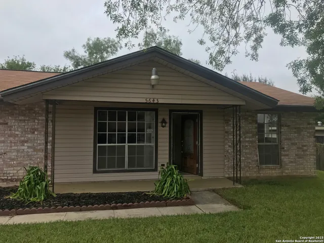 $1,595 | 5643 Sir Gareth Drive, San Antonio, TX 78218