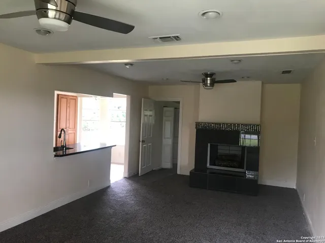 $1,595 | 5643 Sir Gareth Drive, San Antonio, TX 78218