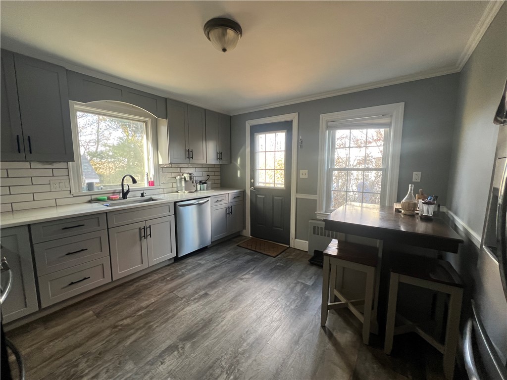 26 Hopkins Terrace Cumberland, RI 02864 - Photo 6 of 31