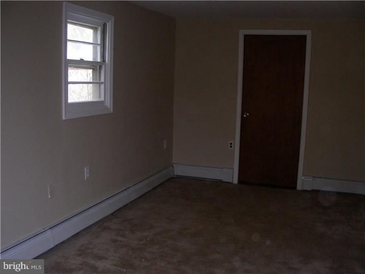1102 Churchill Road Wyndmoor, PA 19038 - Photo 8 of 16 Family Room