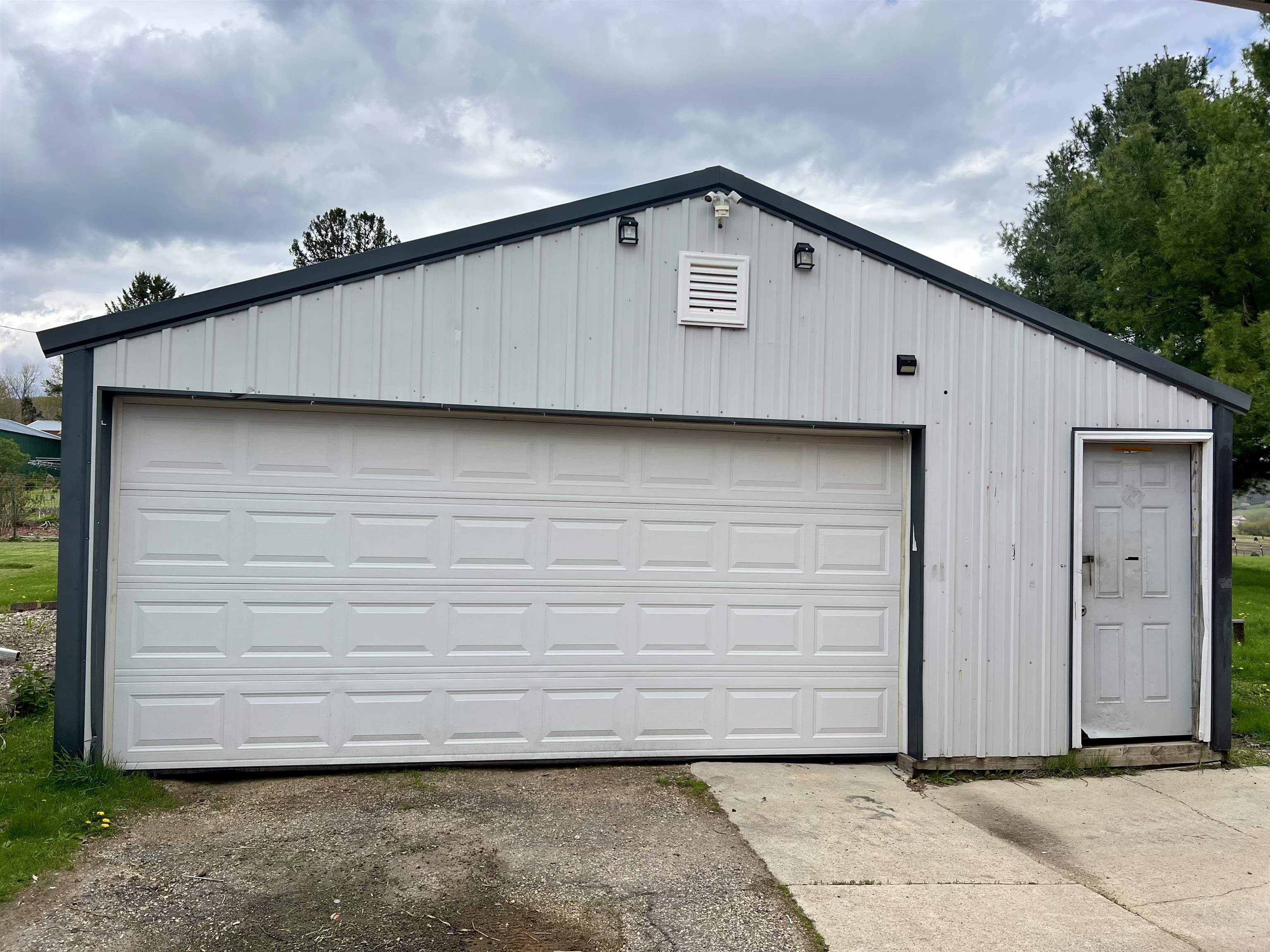 20532 County Hwy S R Hillsboro, WI 54634 - Photo 8 of 28