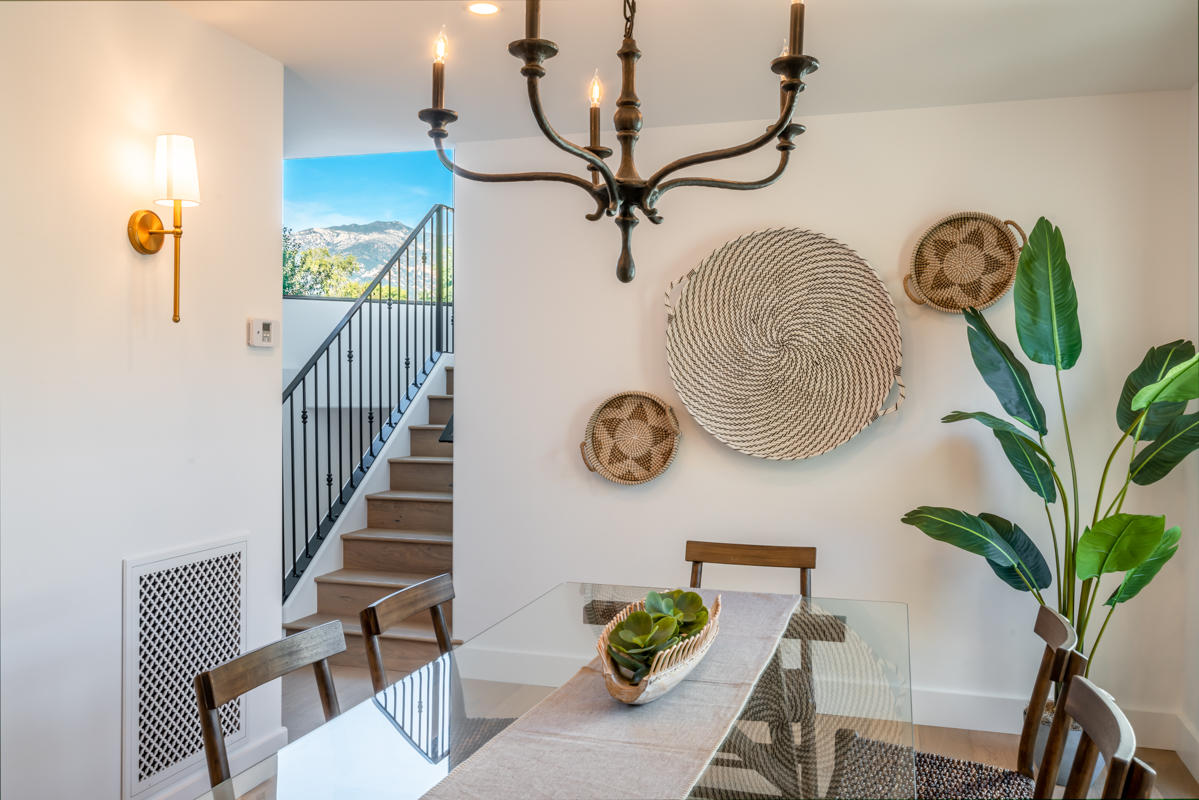 2932 Hermosa Road Santa Barbara, CA 93105 - Photo 10 of 32 Dining Room View