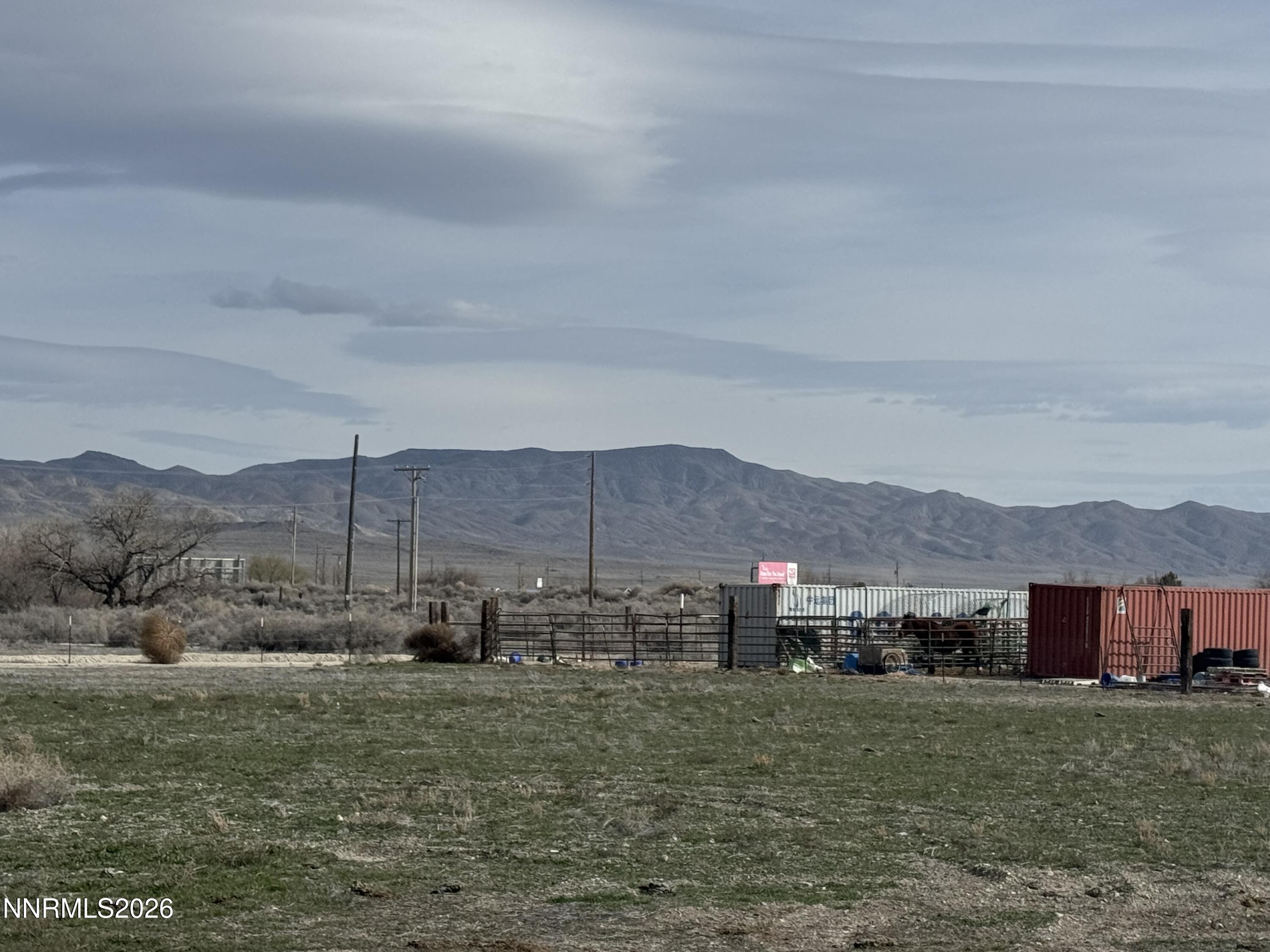88 River Banks Court Lovelock, NV 89419 - Photo 1 of 8 a view of a barn with green space