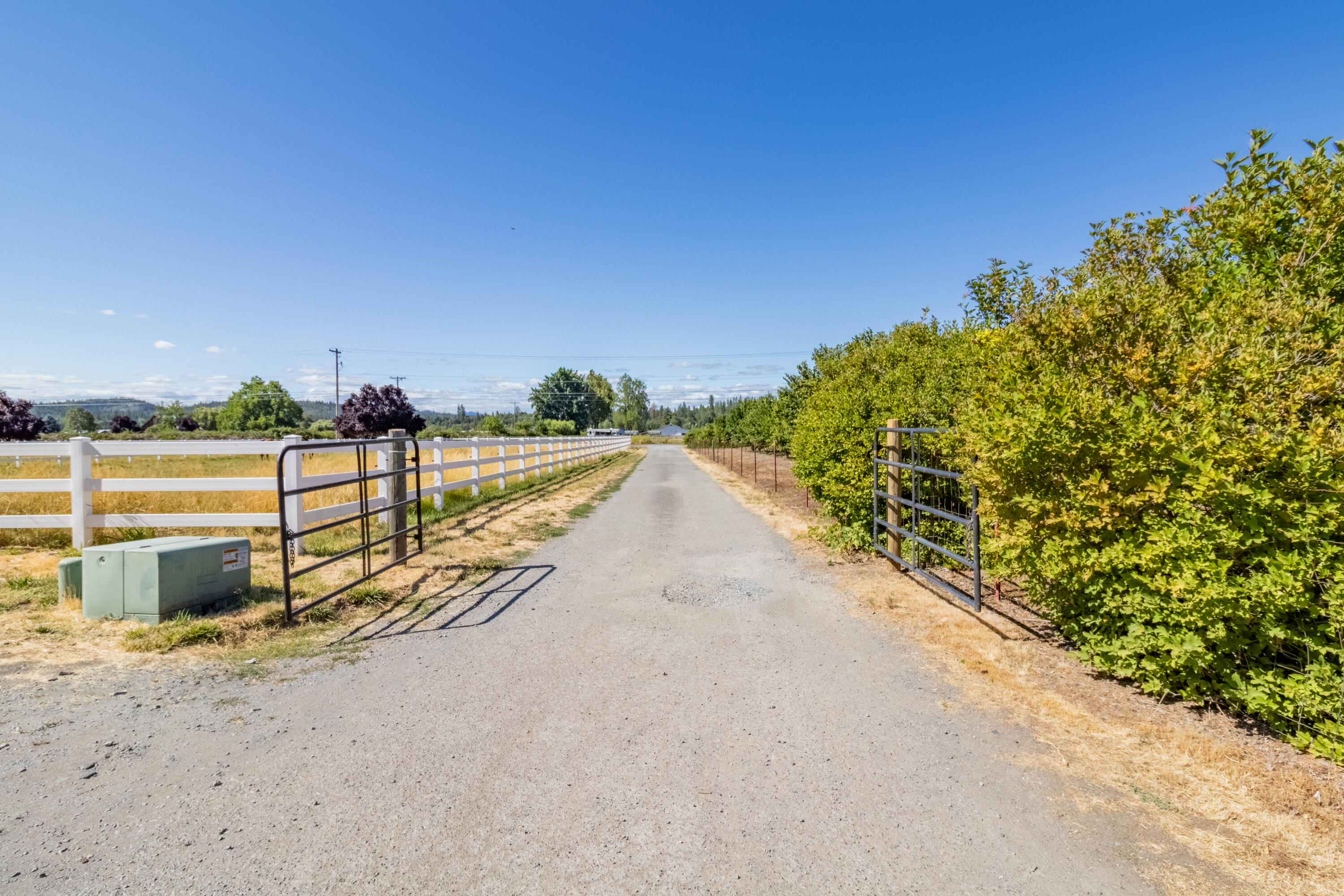 4867 Lower River Road Grants Pass, OR 97526 - Photo 44 of 46 44
