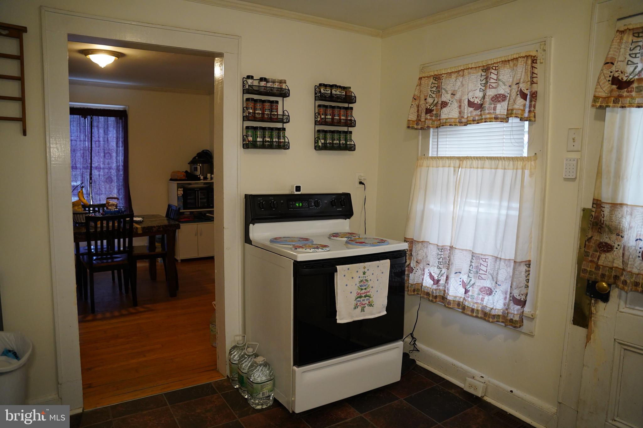185 Middleway Inwood, WV 25428 - Photo 5 of 12 Gallery Image 5