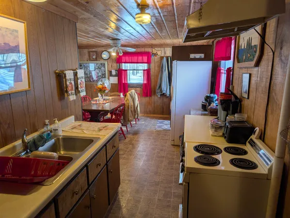$99,900 | N9664 Ison Lane, Pickerel, WI 54465