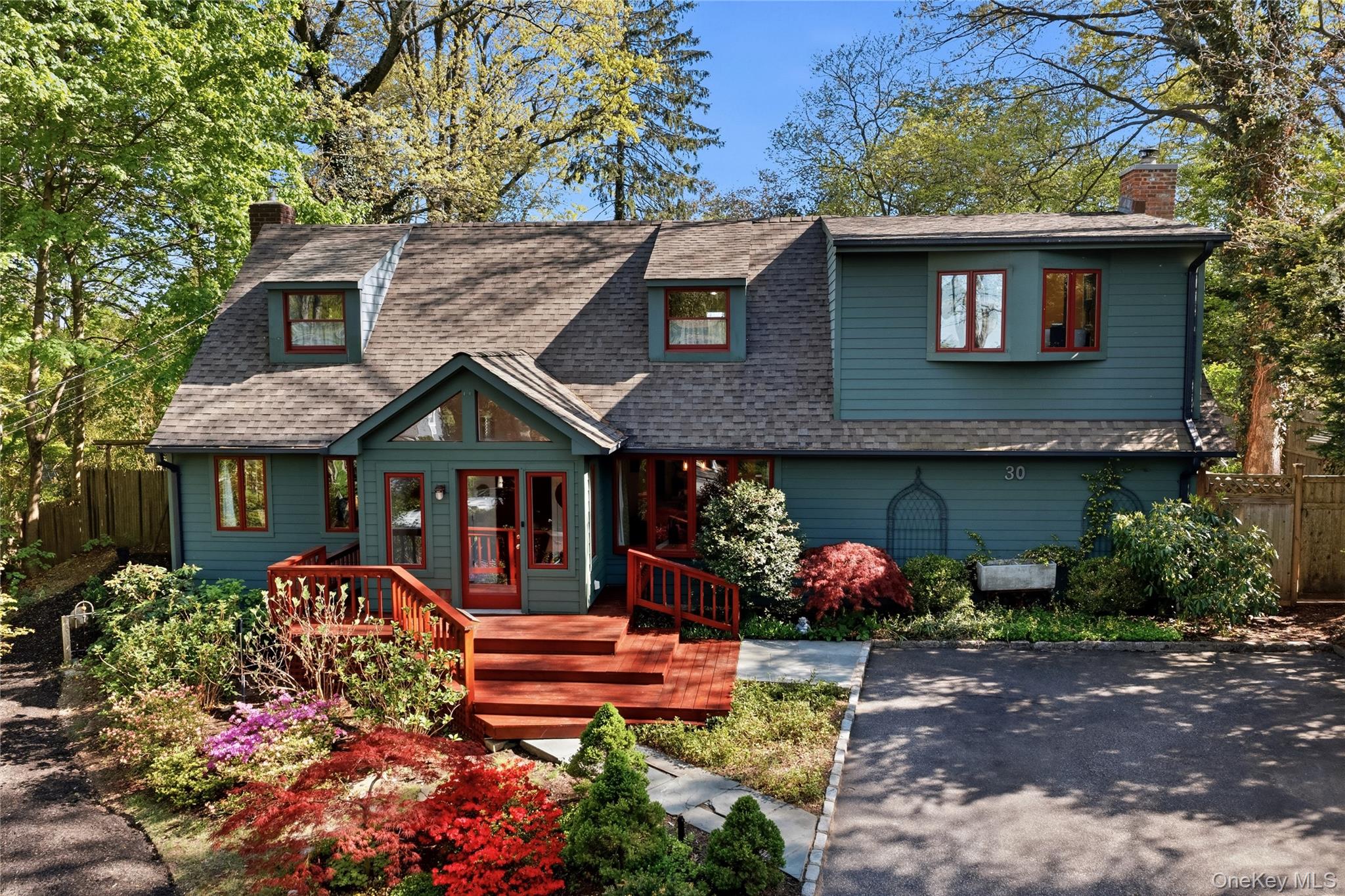 30 Semon Road Huntington, NY 11743 - Photo 1 of 1 Gallery Image 1