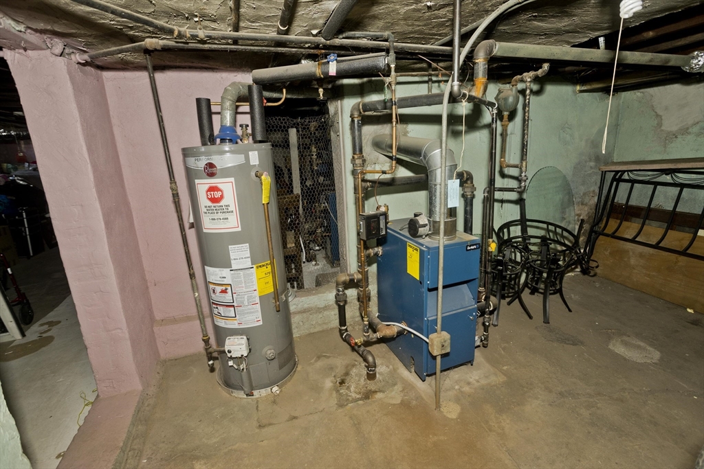 320 Oakland Street Springfield, MA 01108 - Photo 26 of 28