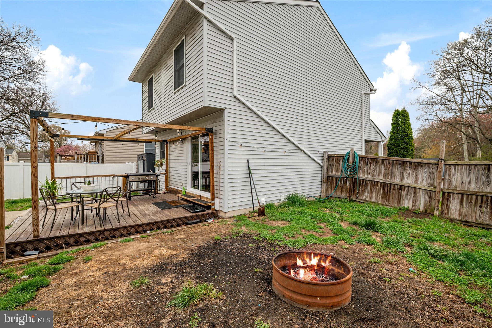 7850 East Shore Road Pasadena, MD 21122 - Photo 27 of 34 Backyard