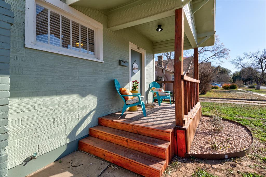 449 Clinton Street Abilene, TX 79603 - Photo 5 of 34 a view of outdoor space with seating