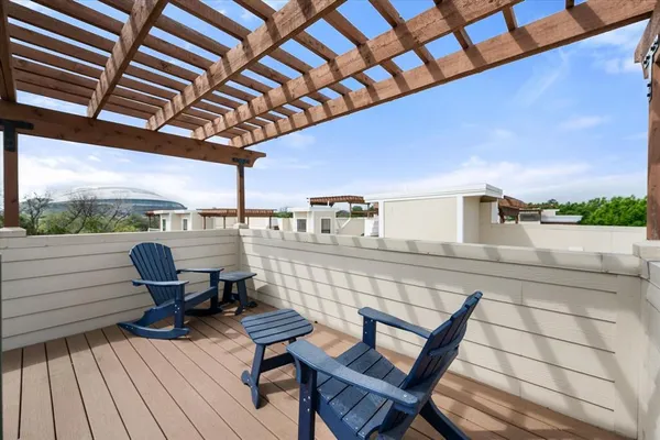 $595,000 | 1207 Beaconsfield Lane, Unit 405, Arlington, TX 76011