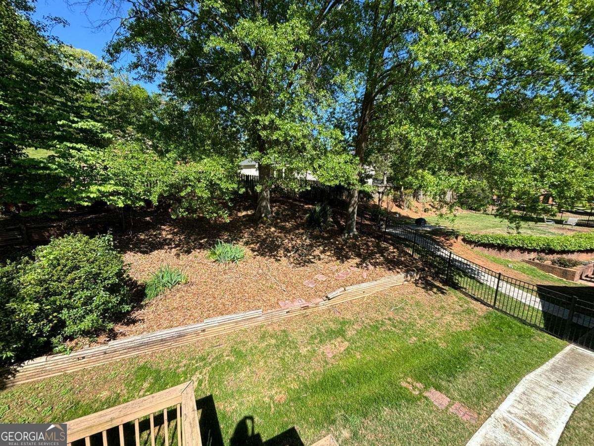 411 B Jeffords Road Winder, GA 30680 - Photo 3 of 12